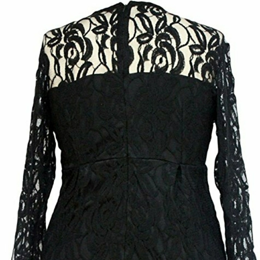 Lace romper - Picture 3 of 5